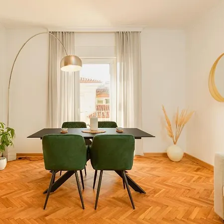 Ponterosso Center Luxury Fastfibra Apartamento *